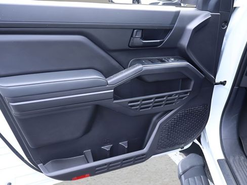 Certified 2024 Toyota Tacoma SR image 13