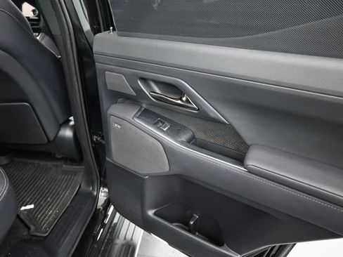 Used 2024 Lexus GX 550 w/ Accessory Package (Z1) AWD/4WD image 10