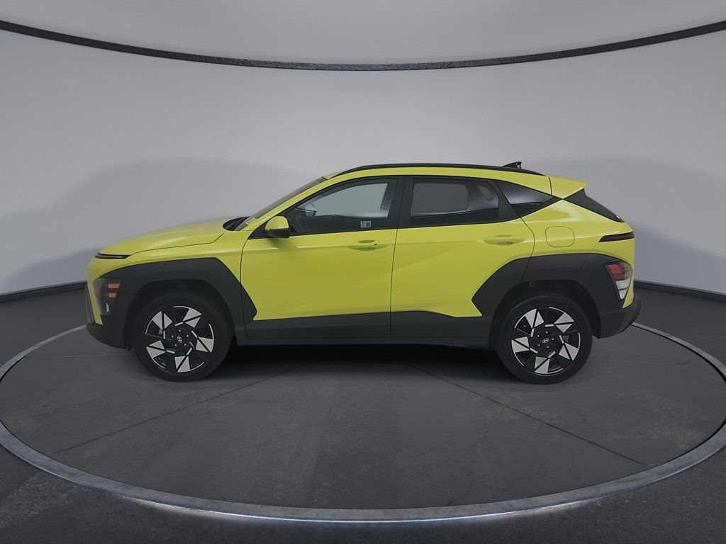 Used 2025 Hyundai Kona SEL AWD/4WD image 9