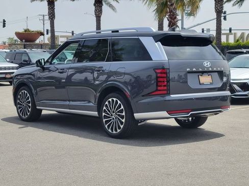 New 2026 Hyundai Palisade Calligraphy AWD/4WD image 3