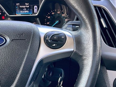 Used 2017 Ford Transit Connect XLT image 17