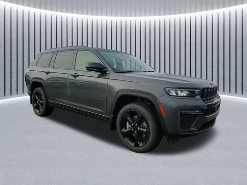 New 2026 Jeep Grand Cherokee L Limited image 2