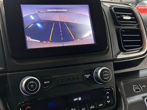 Used 2024 RAM ProMaster 2500 image 19