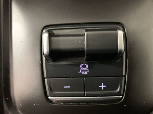 Used 2024 GMC Sierra 1500 Denali w/ Denali Reserve Package image 30