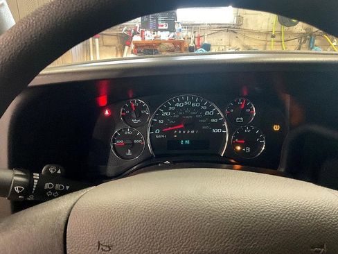 New 2025 Chevrolet Express 2500 Extended image 5