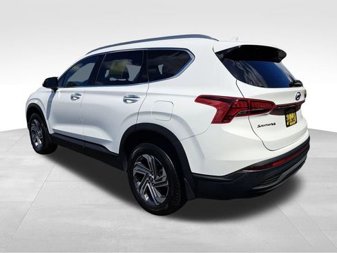 Used 2023 Hyundai Santa Fe SEL AWD/4WD image 3