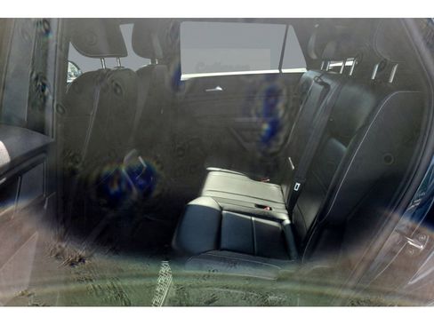 Used 2022 Volkswagen Atlas Cross Sport SE AWD/4WD image 12
