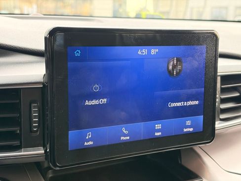 Used 2023 Ford Explorer XLT w/ Equipment Group 202A RWD image 25