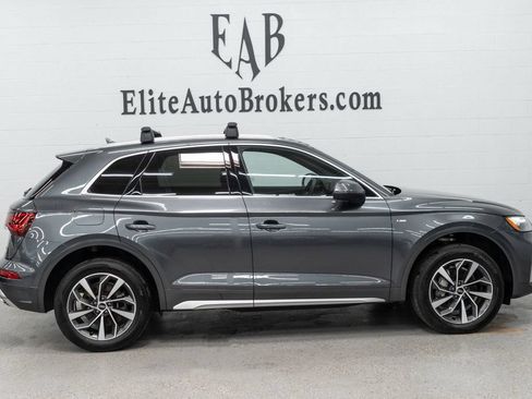 Used 2023 Audi Q5 2.0T Premium Plus w/ Premium Plus Package AWD/4WD image 5