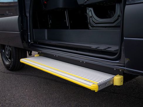 New 2025 Mercedes-Benz Sprinter 2500 image 23