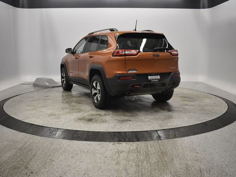 Certified 2016 Jeep Cherokee Trailhawk w/ Comfort/Convenience Group image 6