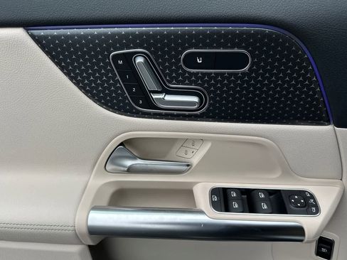 New 2026 Mercedes-Benz GLA 250 GLA 250 image 10