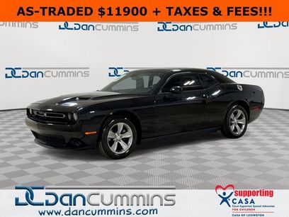 Used 2016 Dodge Challenger SXT
