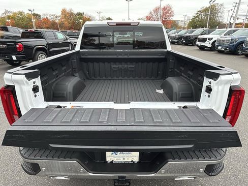 Certified 2024 GMC Sierra 1500 SLT w/ SLT Premium Plus Package image 31