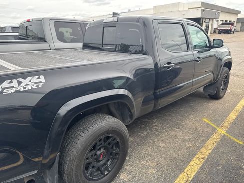 Used 2021 Toyota Tacoma 4x4 Double Cab image 29