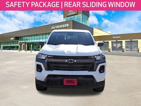 Used 2023 Chevrolet Colorado LT w/ LT Convenience Package RWD image 2