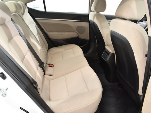 Used 2018 Hyundai Elantra SEL w/ Cargo Package FWD image 19