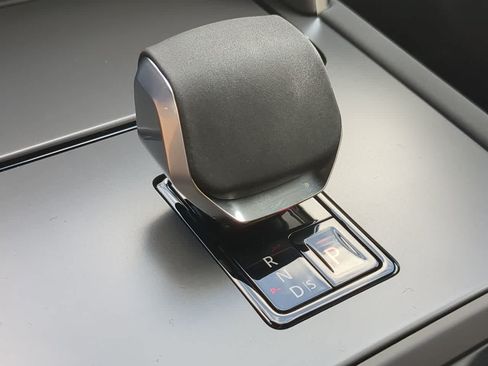 New 2026 Land Rover Discovery Sport Landmark AWD/4WD image 35