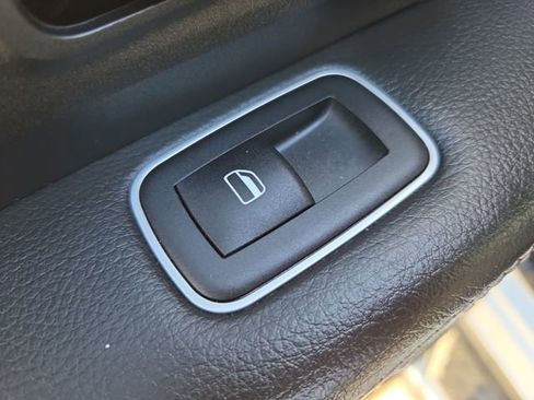 Used 2024 RAM 2500 Big Horn w/ Snow Chief Group image 10