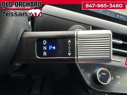 Used 2024 Hyundai Sonata Limited FWD image 20