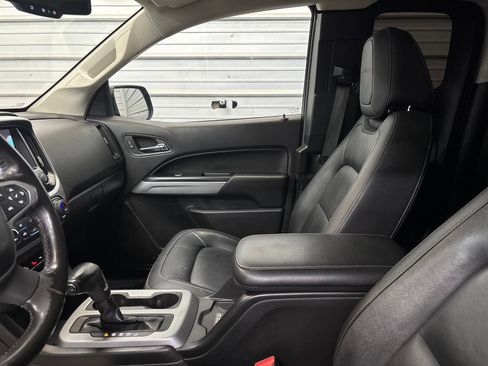 Used 2019 Chevrolet Colorado ZR2 AWD/4WD image 18