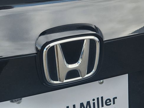 Used 2019 Honda Accord EX image 24