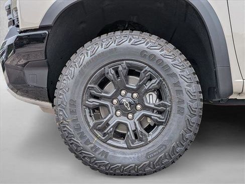 New 2026 Chevrolet Silverado 1500 ZR2 AWD/4WD image 18