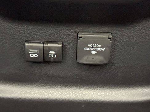 Used 2023 Toyota Tundra Limited w/ Power Package AWD/4WD image 37