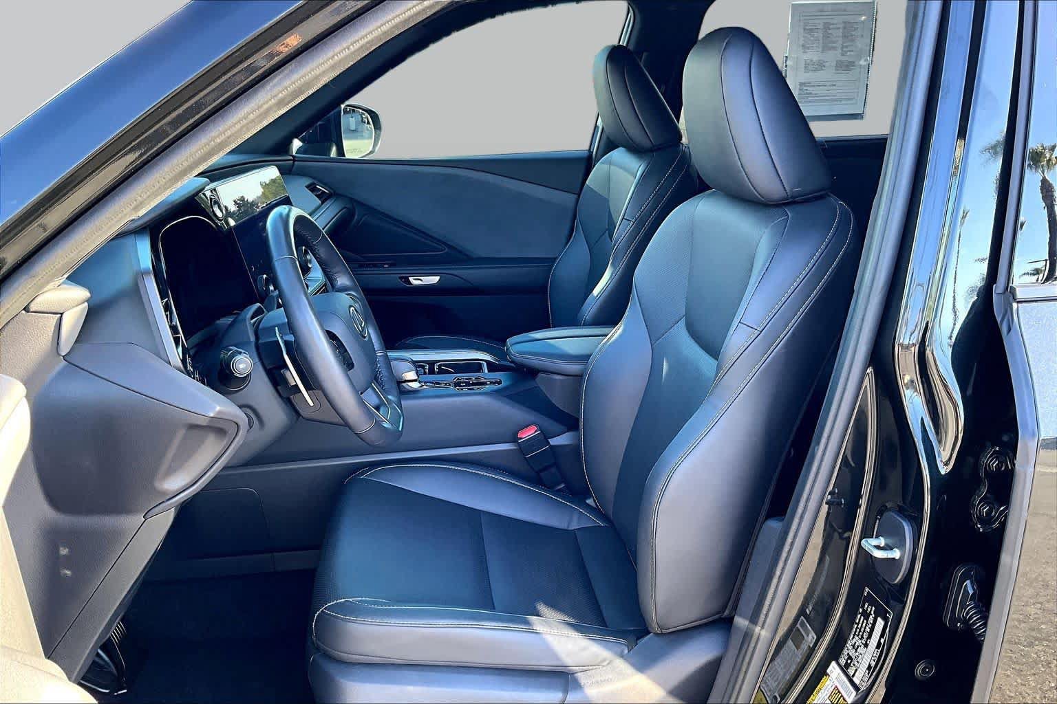Certified 2025 Lexus TX 350 AWD w/ Technology Package image 7
