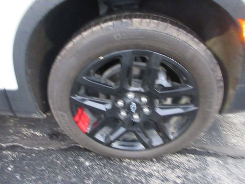 Used 2024 Chevrolet Blazer LT w/ Redline Edition image 9