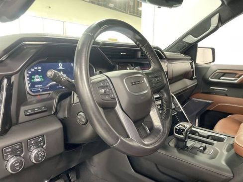 Used 2023 GMC Sierra 1500 Denali Ultimate AWD/4WD image 14