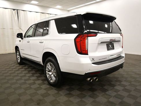 Used 2022 GMC Yukon Denali AWD/4WD image 5