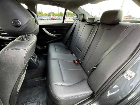 Used 2013 BMW 320i Sedan image 20