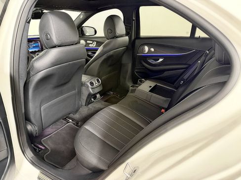 Used 2020 Mercedes-Benz E 350 Sedan image 43