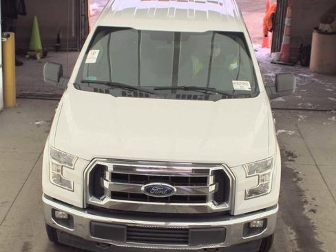 Used 2017 Ford F150 XLT image 3