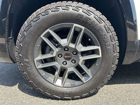New 2026 GMC Terrain AT4 w/ Convenience Package III AWD/4WD image 10