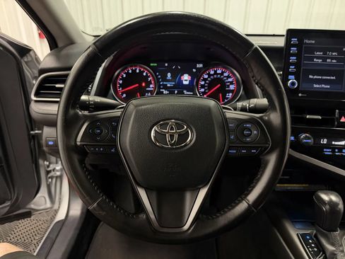 Used 2021 Toyota Camry XSE FWD image 20