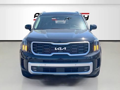 Used 2024 Kia Telluride SX w/ Towing Package image 2