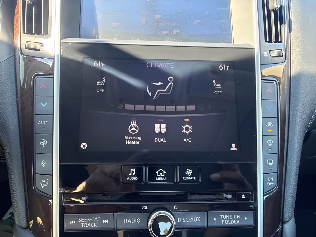 Used 2018 INFINITI Q50 Luxe w/ Essential Package (3.0T Luxe) RWD image 16