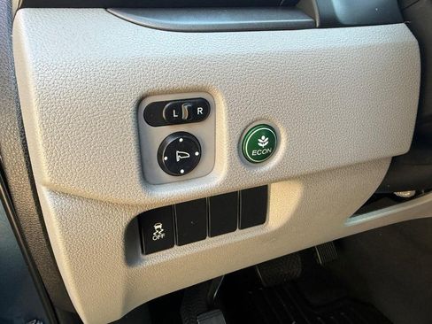 Used 2018 Honda Pilot EX-L image 22