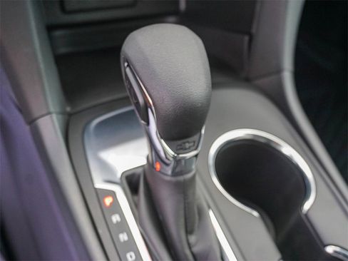 Certified 2024 Chevrolet Equinox LS w/ LS Convenience Package image 22