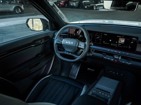 New 2026 Kia EV9 GT-Line AWD/4WD image 16