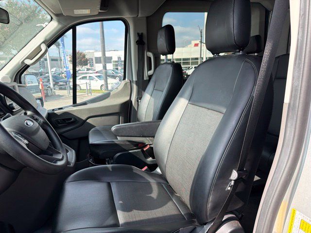 Used 2020 Ford Transit 250 Medium Roof RWD image 16