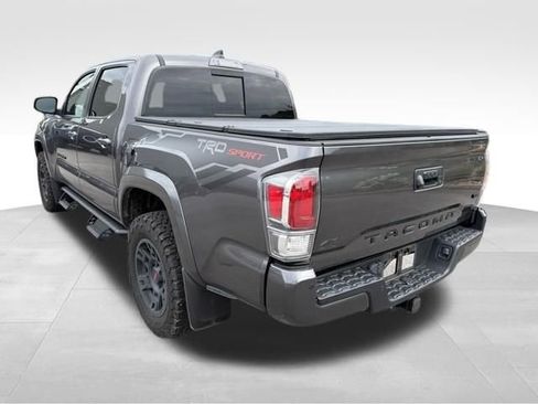 Used 2022 Toyota Tacoma TRD Sport w/ Technology Package AWD/4WD image 6