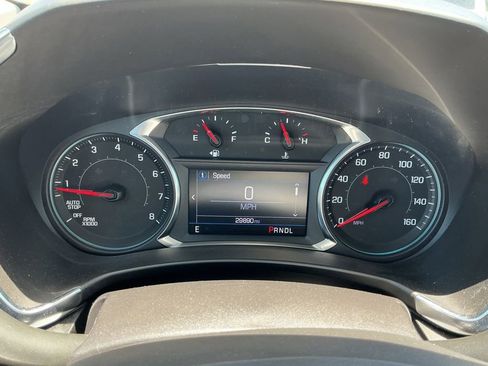 Used 2024 Chevrolet Equinox LT w/ LPO, Floor Liner Package FWD image 8