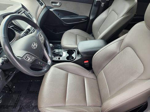 Used 2018 Hyundai Santa Fe Limited image 15