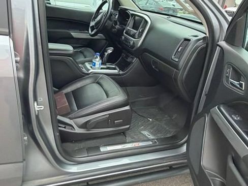 Used 2022 Chevrolet Colorado ZR2 AWD/4WD image 13