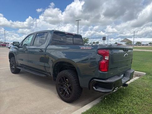 Used 2025 Chevrolet Silverado 1500 LT Trail Boss w/ Convenience Package II AWD/4WD image 6
