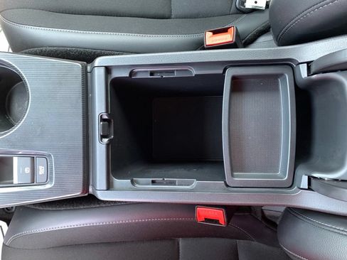 Used 2023 Honda Civic Sport image 21