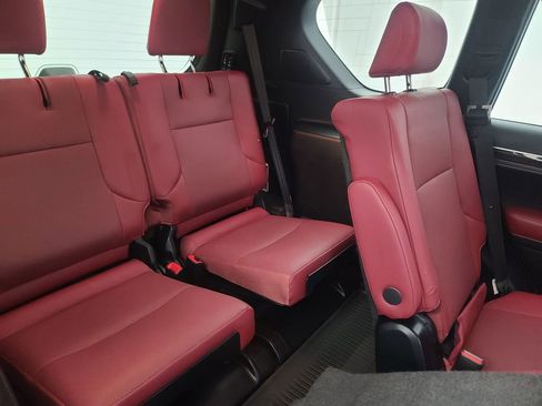 Used 2023 Lexus GX 460 Premium image 16